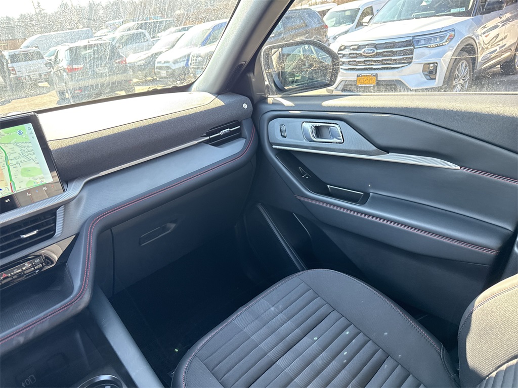 Used 2026 Ford Explorer ST-Line - photo 14