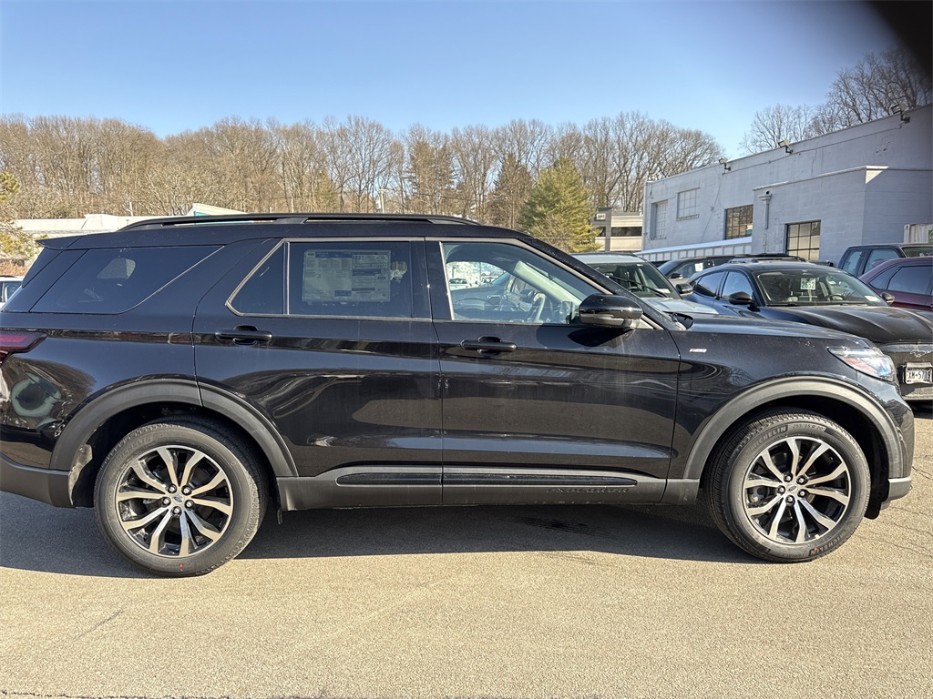Used 2026 Ford Explorer ST-Line - photo 3