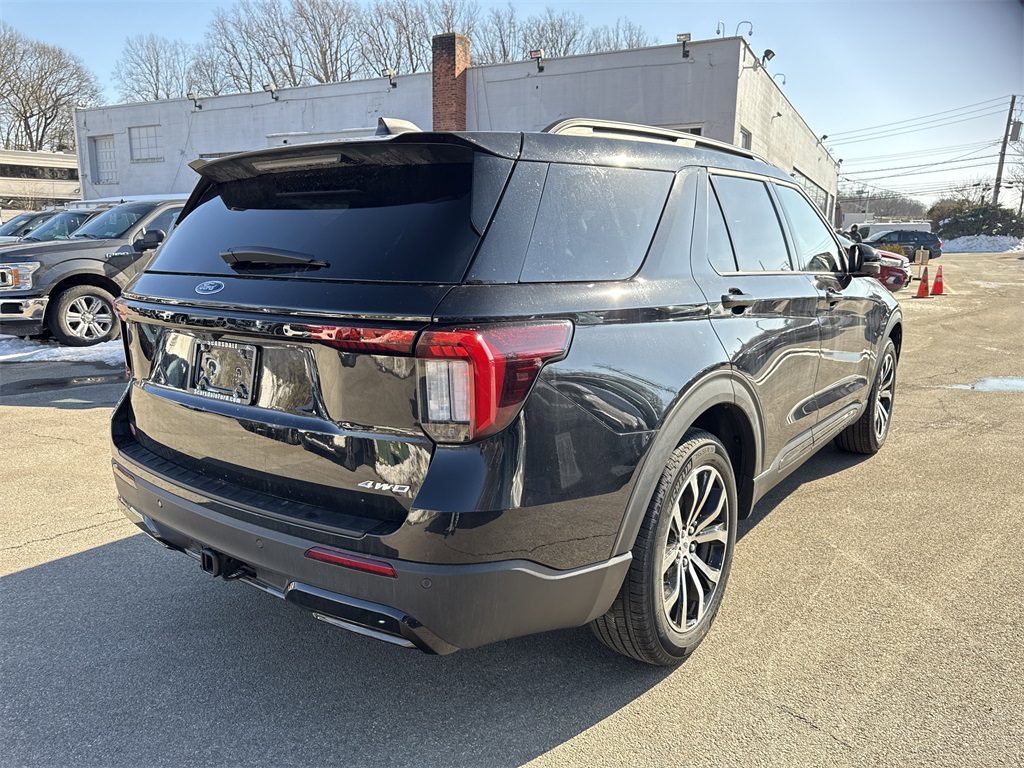 Used 2026 Ford Explorer ST-Line - photo 4
