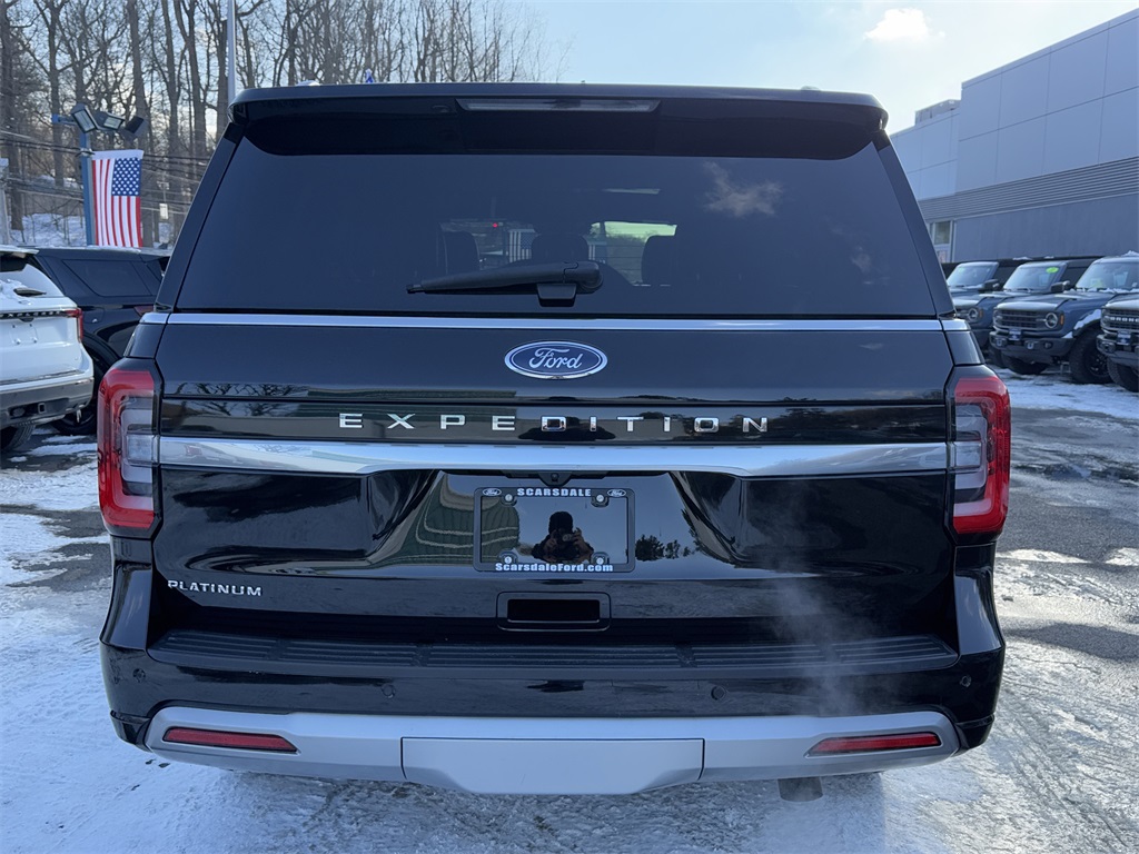 Used 2024 Ford Expedition Platinum - photo 5