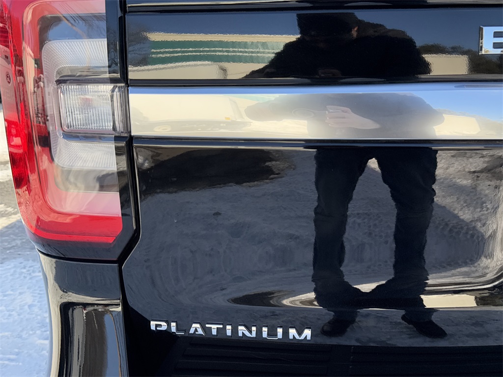 Used 2024 Ford Expedition Platinum - photo 36