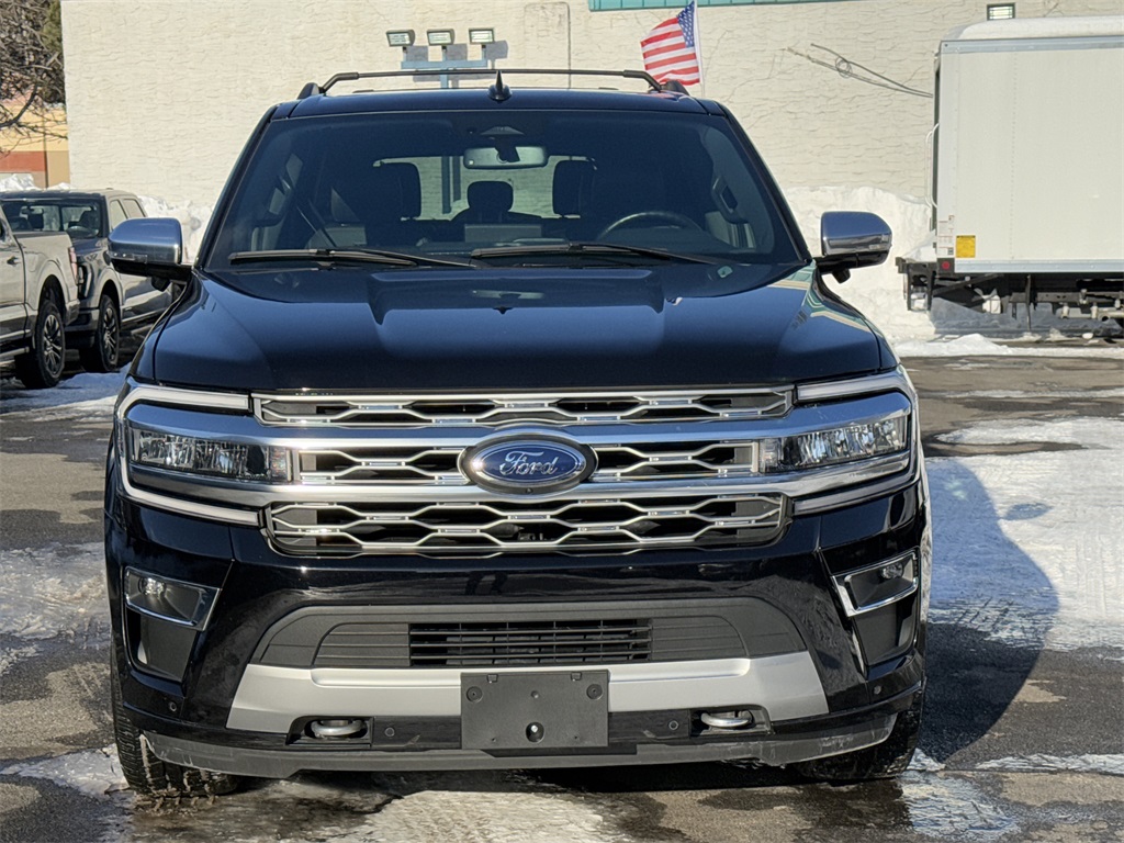 Used 2024 Ford Expedition - photo 2
