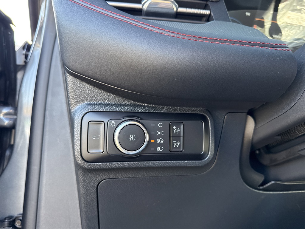 Used 2026 Ford Explorer ST-Line - photo 24