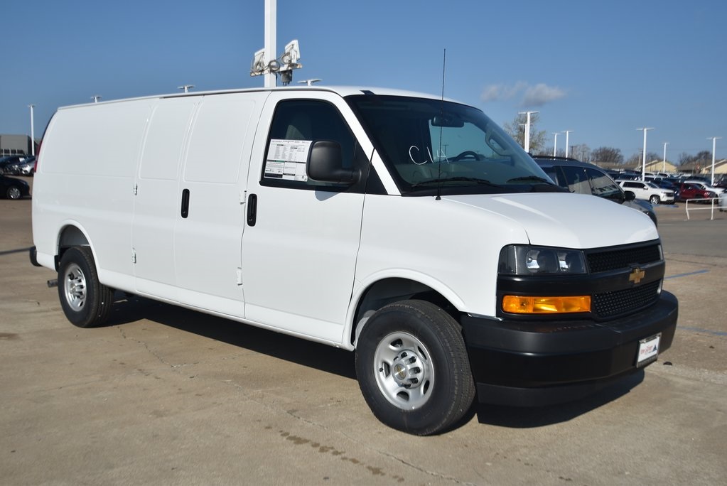 New 2026 Chevrolet Express 2500 Empty Cargo Van - photo 3