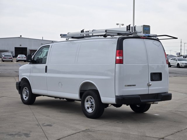 New 2025 Chevrolet Express 2500 Empty Cargo Van - photo 3