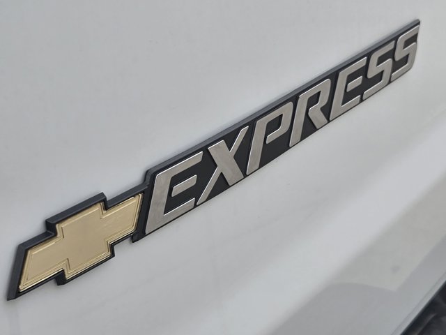 New 2025 Chevrolet Express 2500 Empty Cargo Van - photo 7