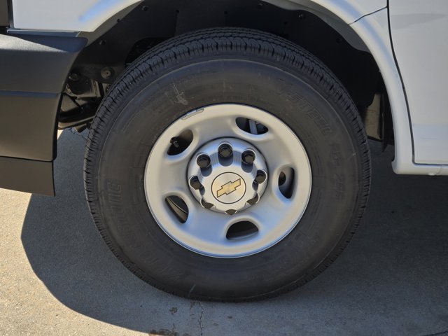 New 2025 Chevrolet Express 2500 Empty Cargo Van - photo 8