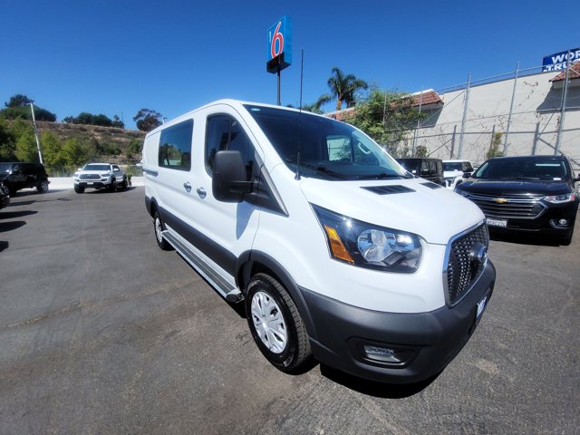 Used 2025 Ford Transit 250 - photo 2