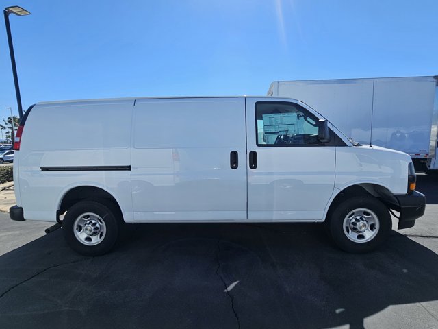 New 2024 Chevrolet Express 2500 Empty Cargo Van - photo 8