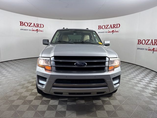 Used 2015 Ford Expedition - photo 2