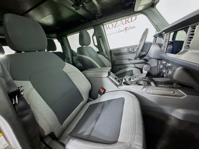 New 2025 Ford Bronco - photo 2