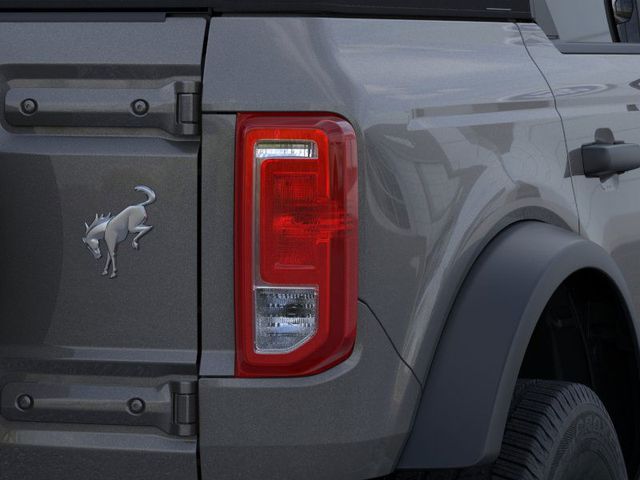 New 2025 Ford Bronco Base - photo 27