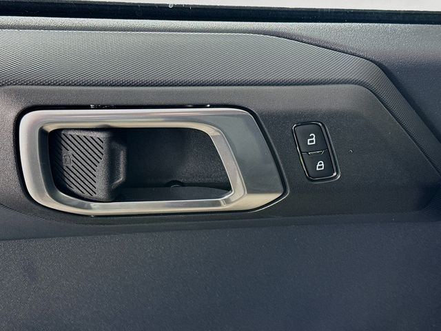 New 2025 Ford Bronco Base - photo 3