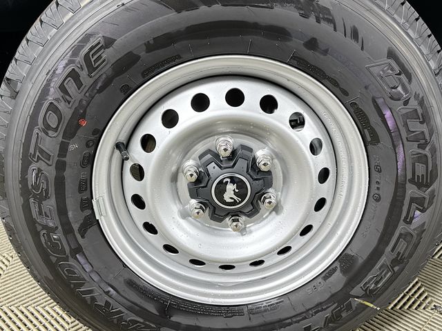 New 2025 Ford Bronco Base - photo 26