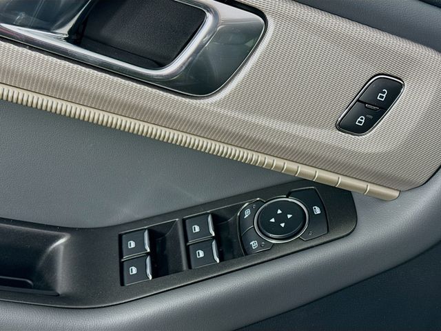 New 2026 Ford Explorer ACTIV - photo 3