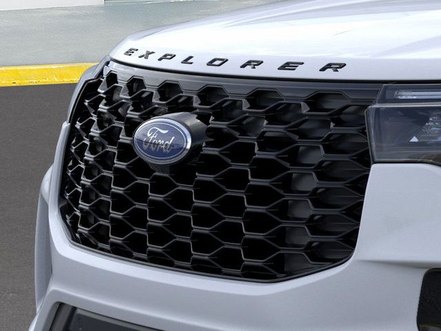 New 2026 Ford Explorer - photo 2