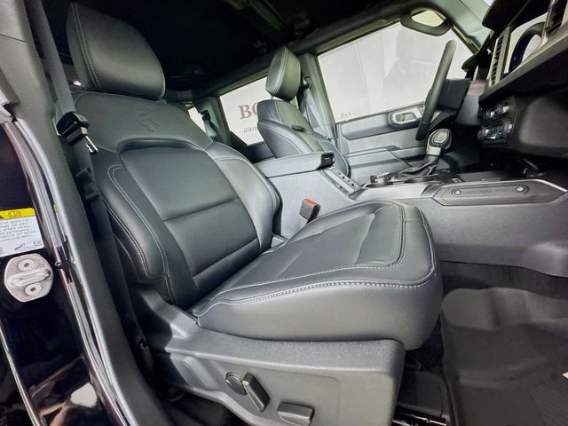 New 2026 Ford Bronco - photo 2