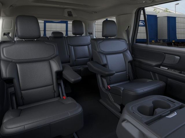 New 2026 Ford Expedition Platinum - photo 16