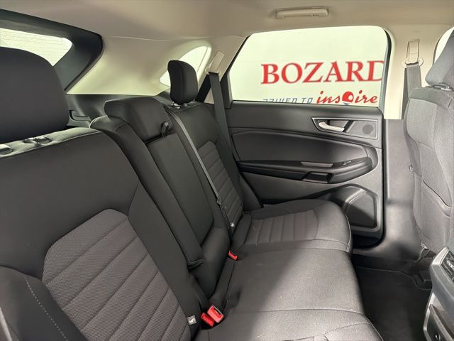 Used 2024 Ford Edge SE - photo 18