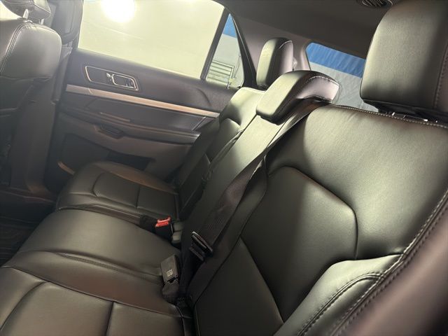 Used 2019 Ford Explorer XLT - photo 13