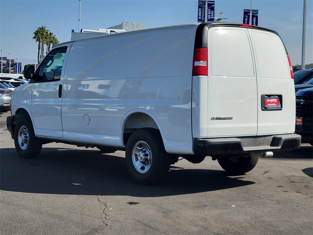 New 2025 Chevrolet Express 2500 - photo 2