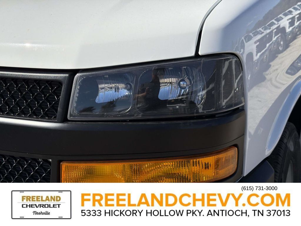 New 2025 Chevrolet Express 2500 Empty Cargo Van - photo 9