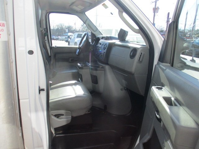 Used 2019 Ford E-350 Cutaway - photo 14