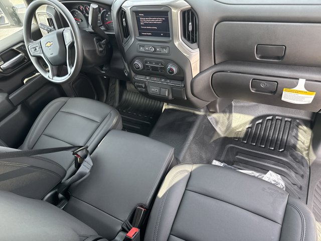 New 2025 Chevrolet Silverado 2500 Regular Cab Cab Chassis - photo 15