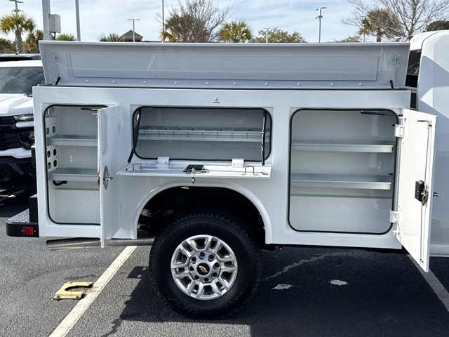 New 2025 Chevrolet Silverado 2500 Regular Cab Cab Chassis - photo 31