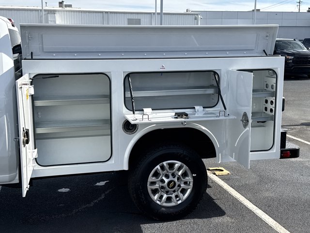 New 2025 Chevrolet Silverado 2500 Regular Cab Cab Chassis - photo 32