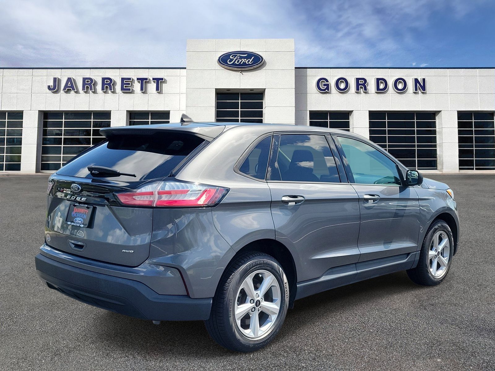 Used 2024 Ford Edge SE - photo 4