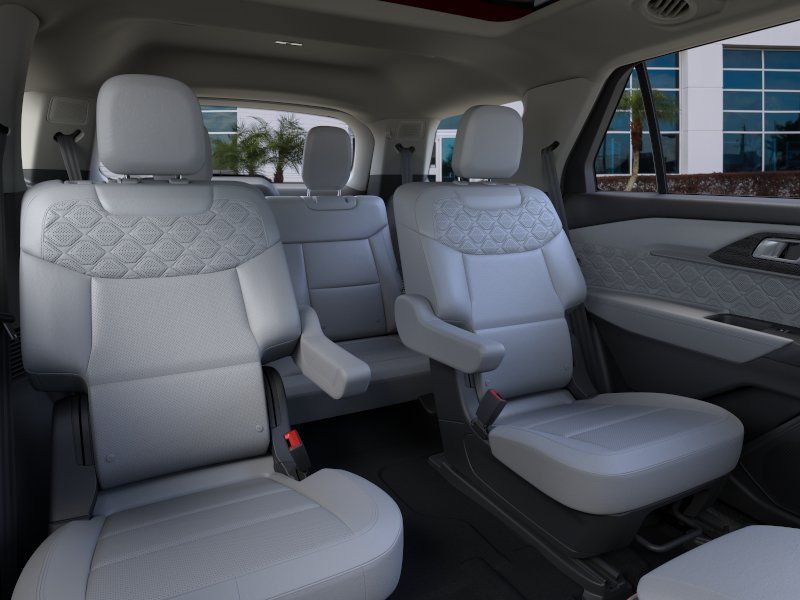 New 2026 Ford Explorer Platinum - photo 11