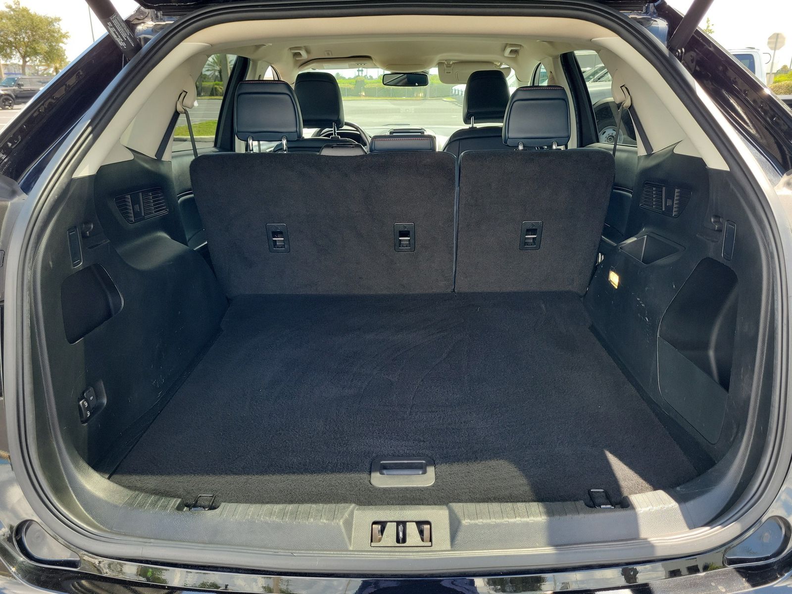 Used 2022 Ford Edge SEL - photo 8