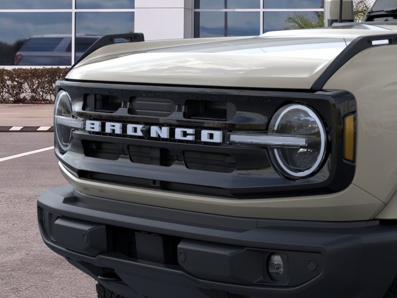 New 2026 Ford Bronco Outer Banks - photo 19