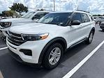 Used 2022 Ford Explorer XLT thumbnail 3