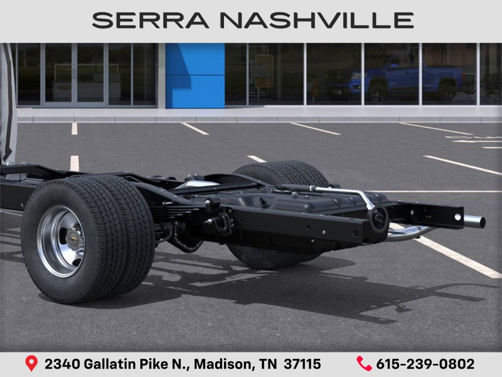 New 2025 Chevrolet Express 4500 Cutaway - photo 11