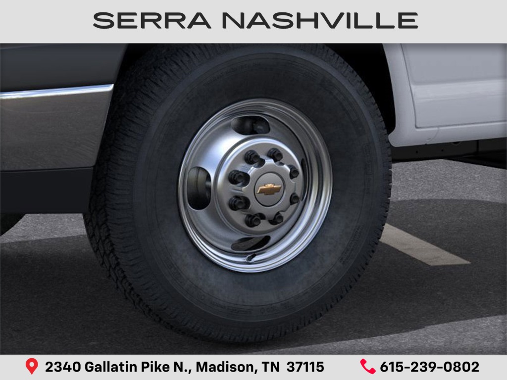 New 2025 Chevrolet Express 4500 Cutaway - photo 9