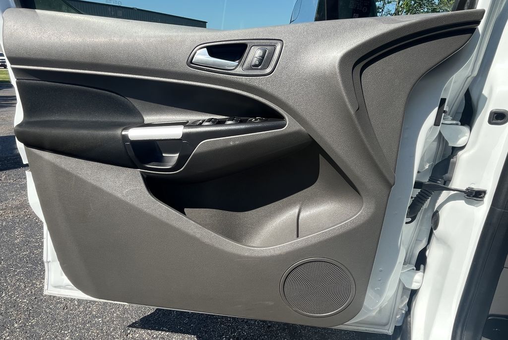 Used 2022 Ford Transit Connect Empty Cargo Van - photo 10