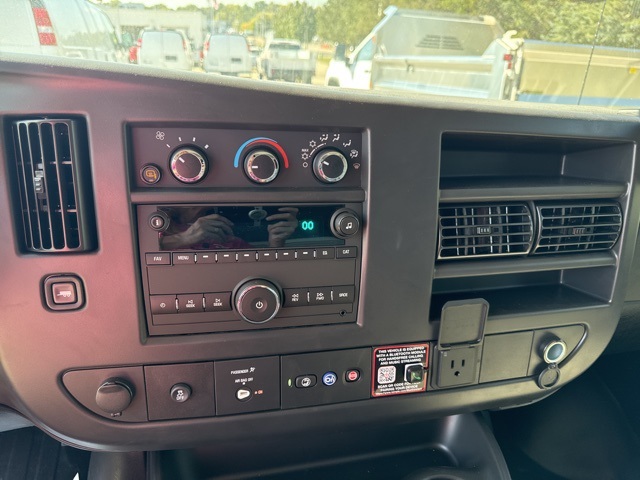 New 2025 Chevrolet Express 3500 Empty Cargo Van - photo 13