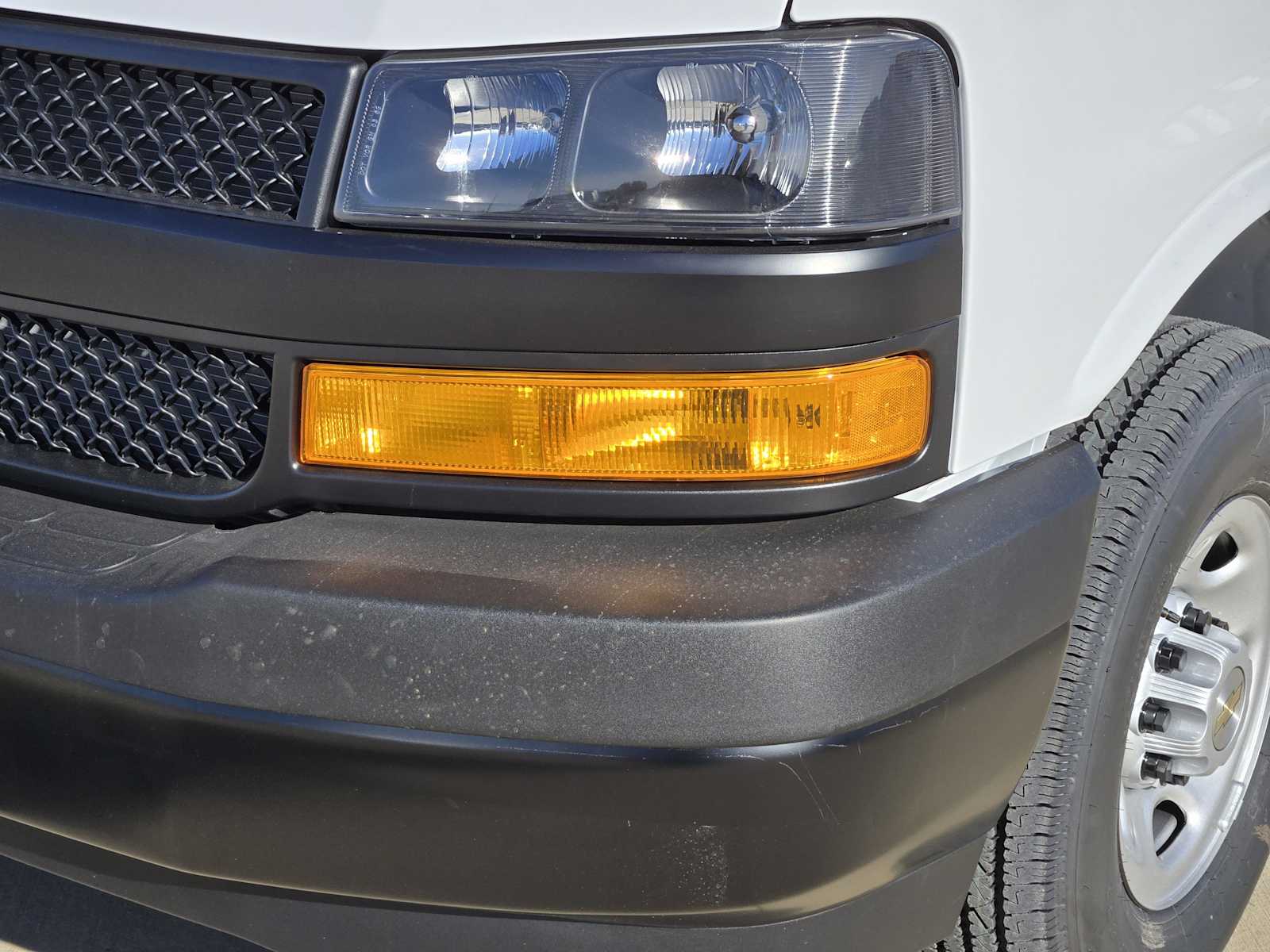 New 2026 Chevrolet Express 2500 Empty Cargo Van - photo 6