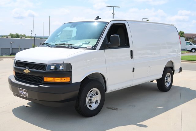 New 2025 Chevrolet Express 2500 Empty Cargo Van - photo 3