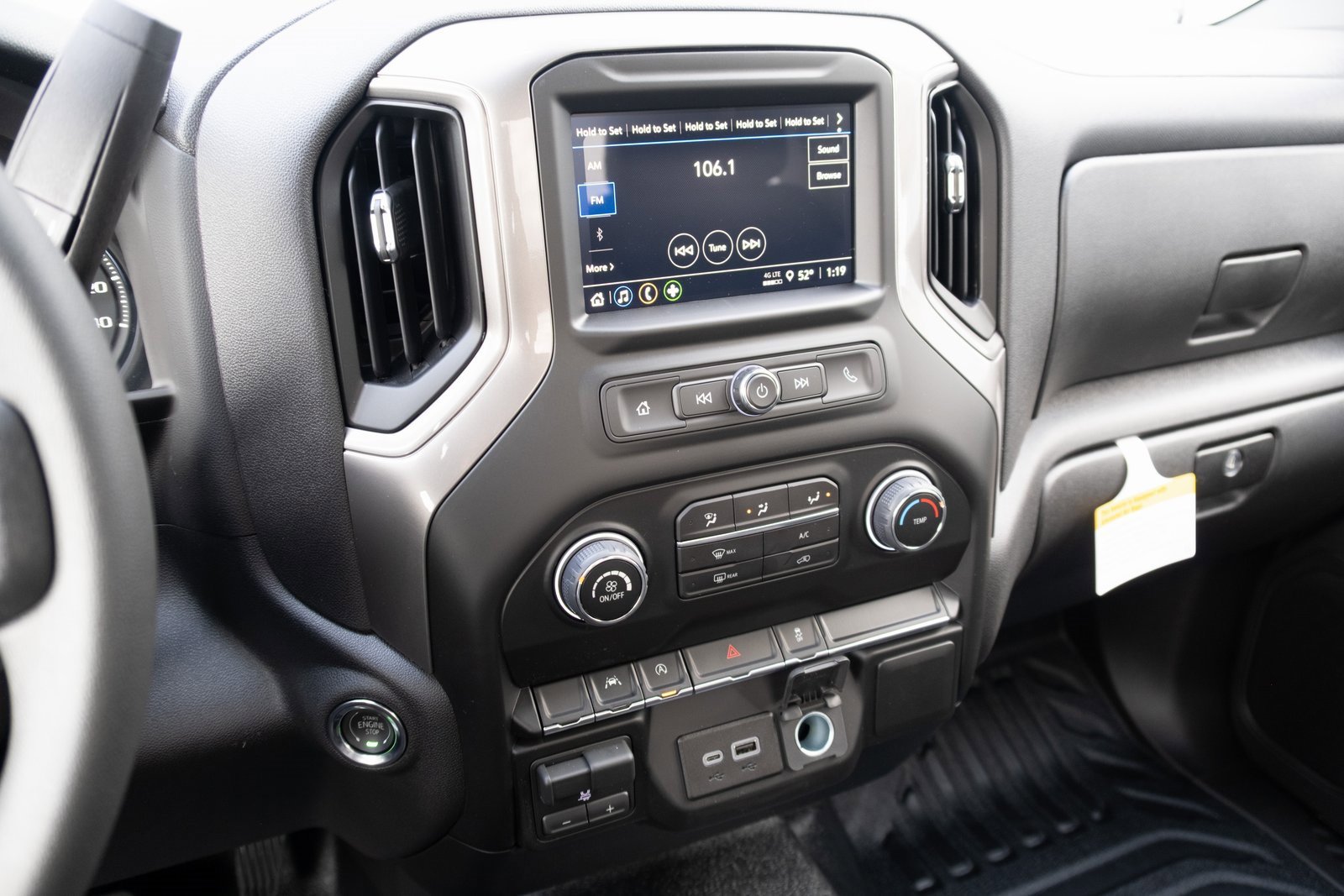 New 2026 Chevrolet Silverado 1500 - photo 1