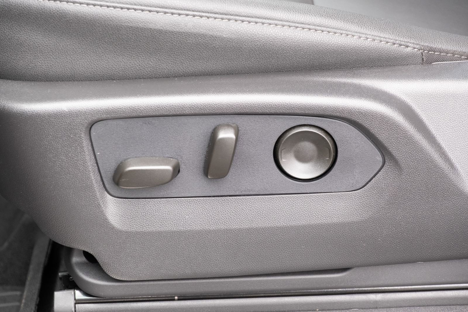 New 2026 Chevrolet Silverado 1500 LT Crew Cab - photo 12