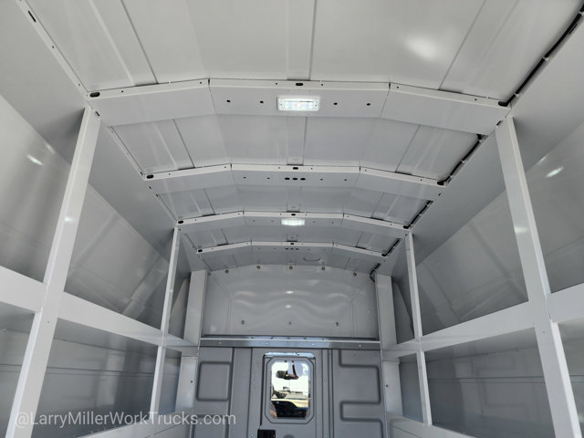 New 2026 Ford E-350 Cutaway - photo 17