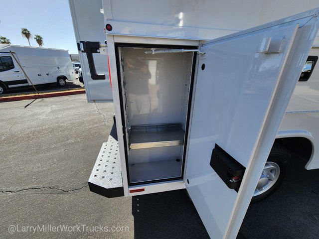 New 2026 Ford E-350 Cutaway - photo 21