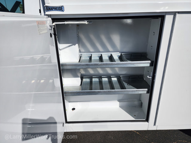 New 2026 Ford E-350 Cutaway - photo 4