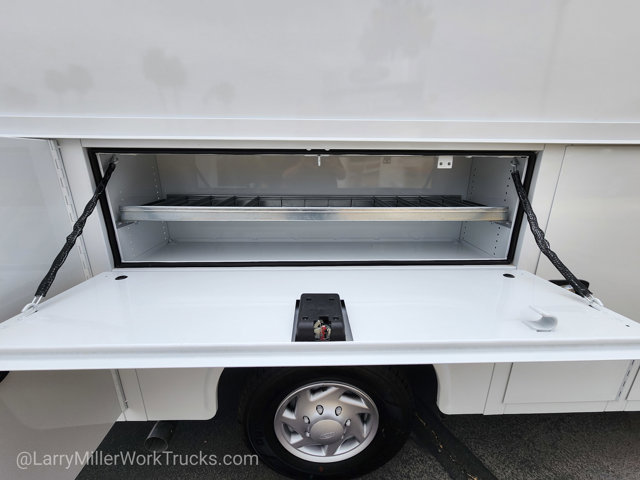 New 2026 Ford E-350 Cutaway - photo 23