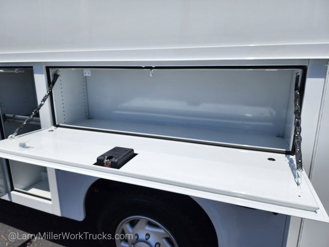 New 2026 Ford E-350 Cutaway - photo 6