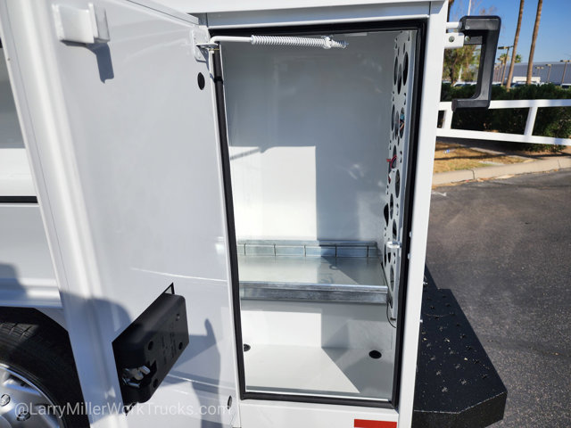 New 2026 Ford E-350 Cutaway - photo 7