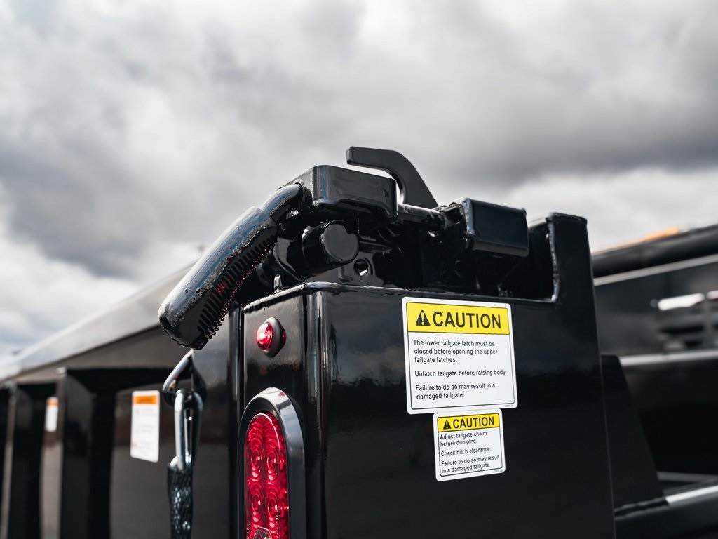 New 2026 Chevrolet Silverado 3500 Regular Cab Cab Chassis - photo 17
